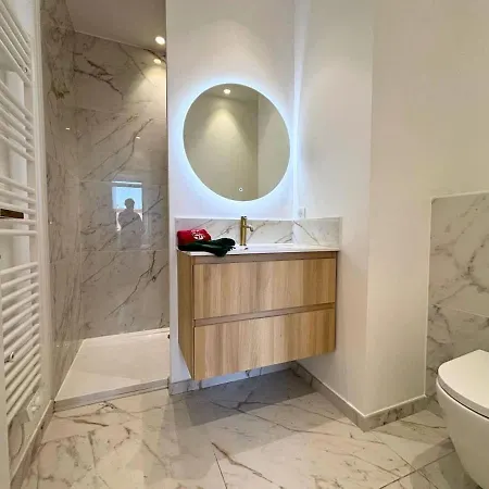 Scarlett 4 Bedroom Next To The Croisette Apartamento Cannes